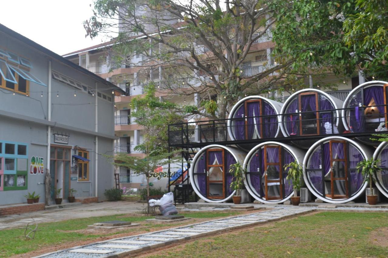 Bagan Pinang Guest House Port Dickson Exterior foto